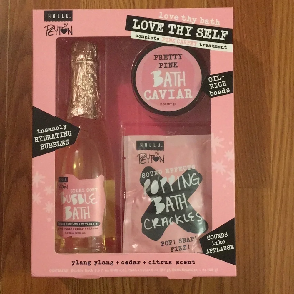 Hallu by Peyton Love thy Self Bath Set (E)